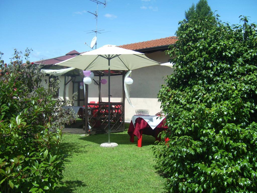 Hotel La Collinetta Sesto Calende Room photo